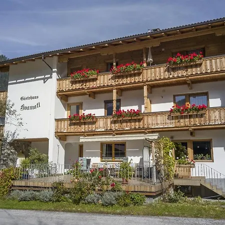 Bed & Breakfast Gaestehaus Hoamatl